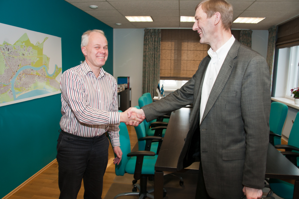 ...Pärnu linnapeal Toomas Kivimäel